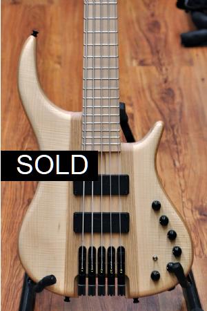 Merlos Headless 5 Merlos Headless 5